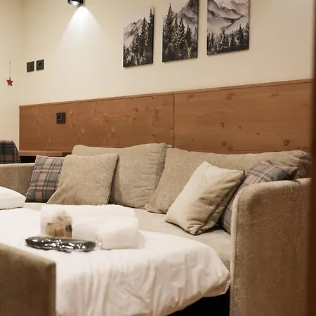 Il Cervo Nel Bosco - Cervinia Sunny Escape Appartement