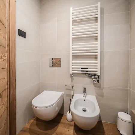 شقة Il Cervo Nel Bosco بيريوِل تْشيرفينيا