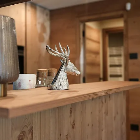 Il Cervo Nel Bosco شقة بيريوِل تْشيرفينيا