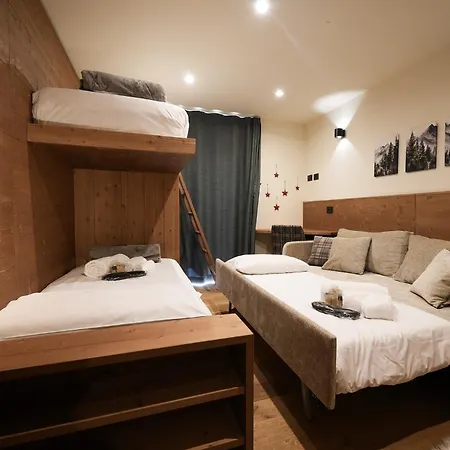 Appartement Il Cervo Nel Bosco - Cervinia Sunny Escape