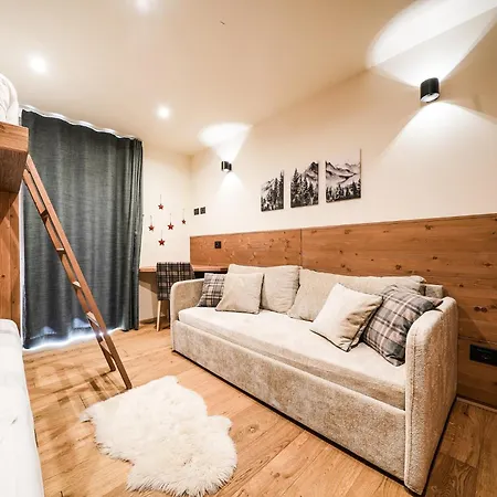 Appartement Il Cervo Nel Bosco - Cervinia Sunny Escape