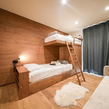 Il Cervo Nel Bosco *