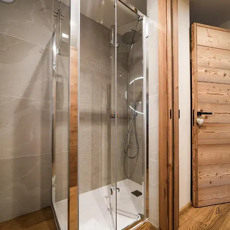 Il Cervo Nel Bosco *